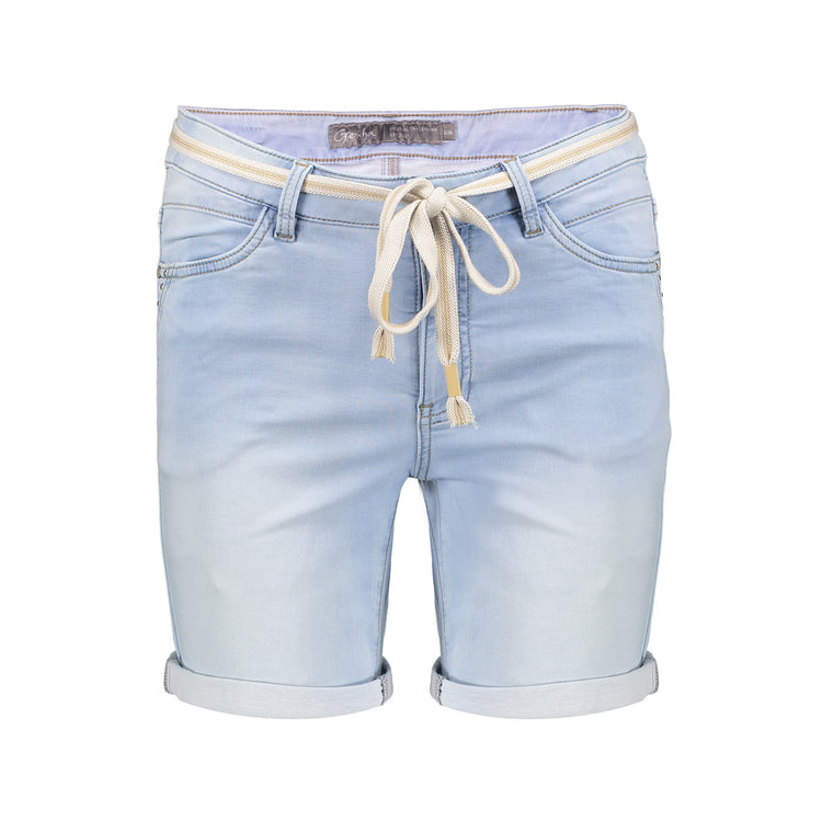 Geisha Fashion: Woman modeling shirt and shorts, white background. Text: Wish For Summer.
