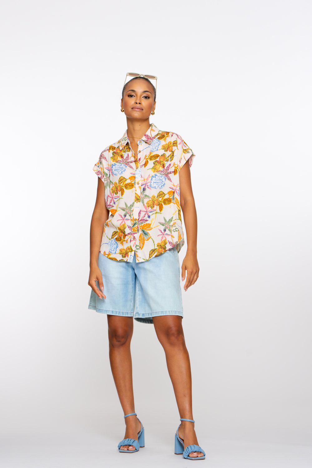 Geisha Fashion Damen Bleached Denim Shorts
