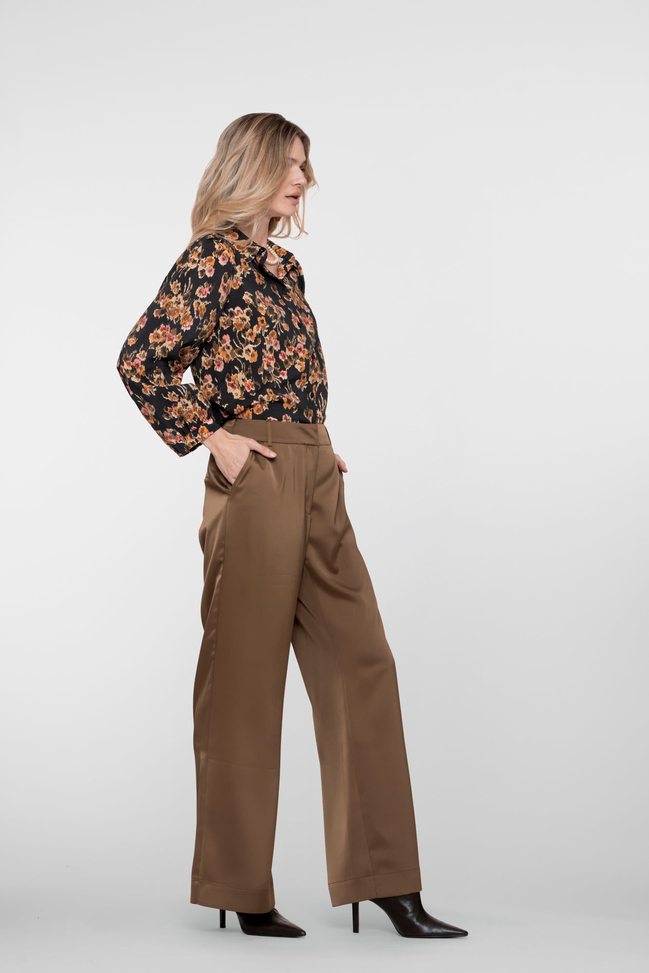 Geisha Damenhose in Satinoptik