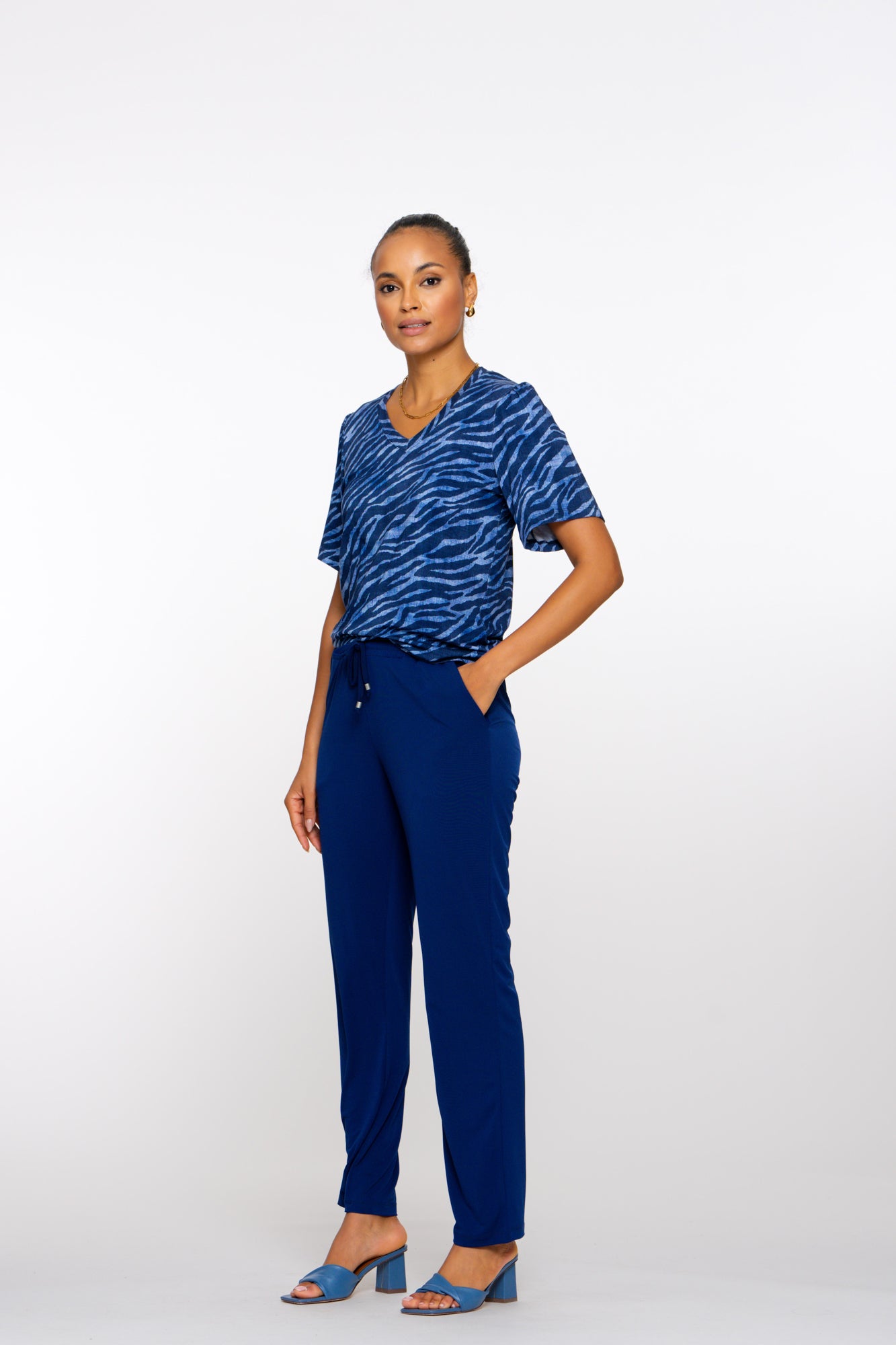 Geisha Fashion Damen T-Shirt mit V-Ausschnitt und Print