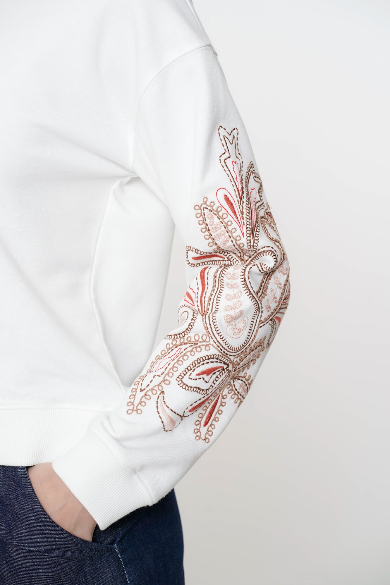Geisha Fashion Damenpullover mit Kunstwerk-Ärmeln