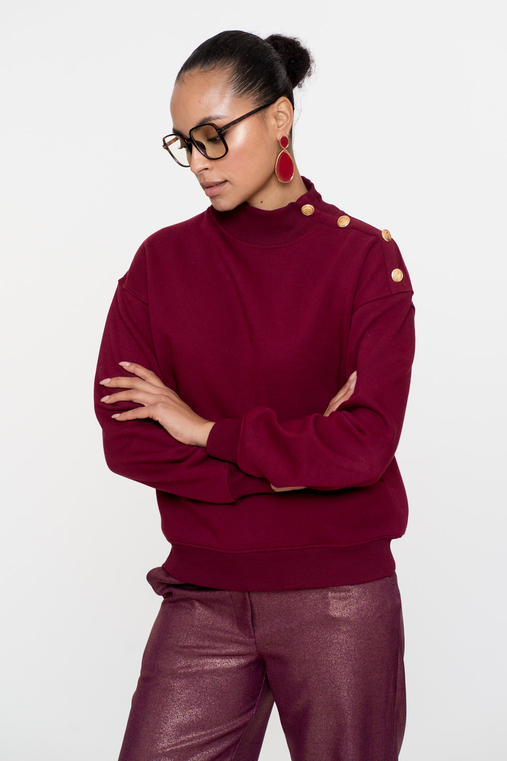 Geisha Damen Burgunderrote Strickpullover mit goldenen Knöpfen