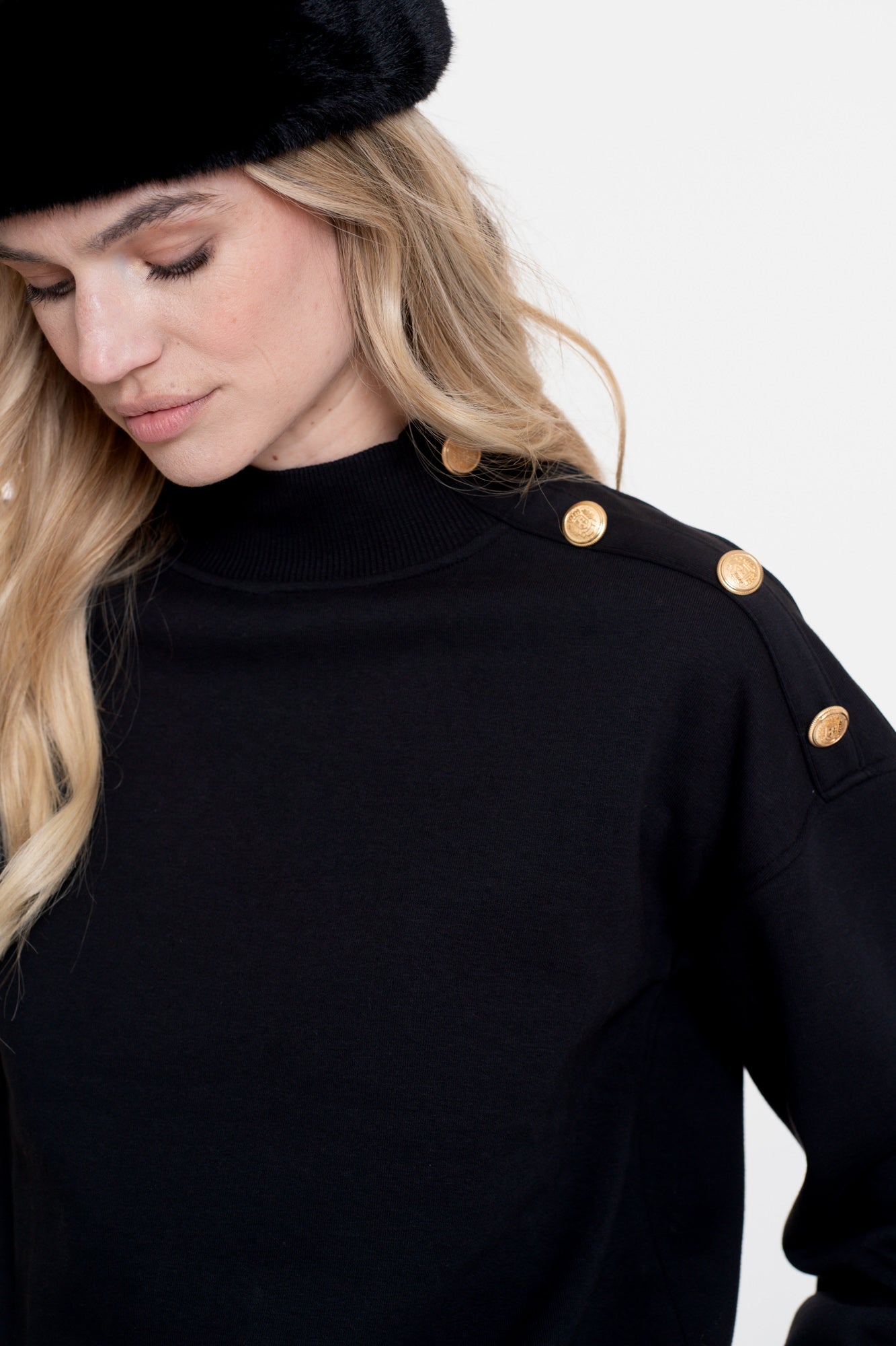 Geisha Damen-Sweatshirt mit goldenen Knöpfen
