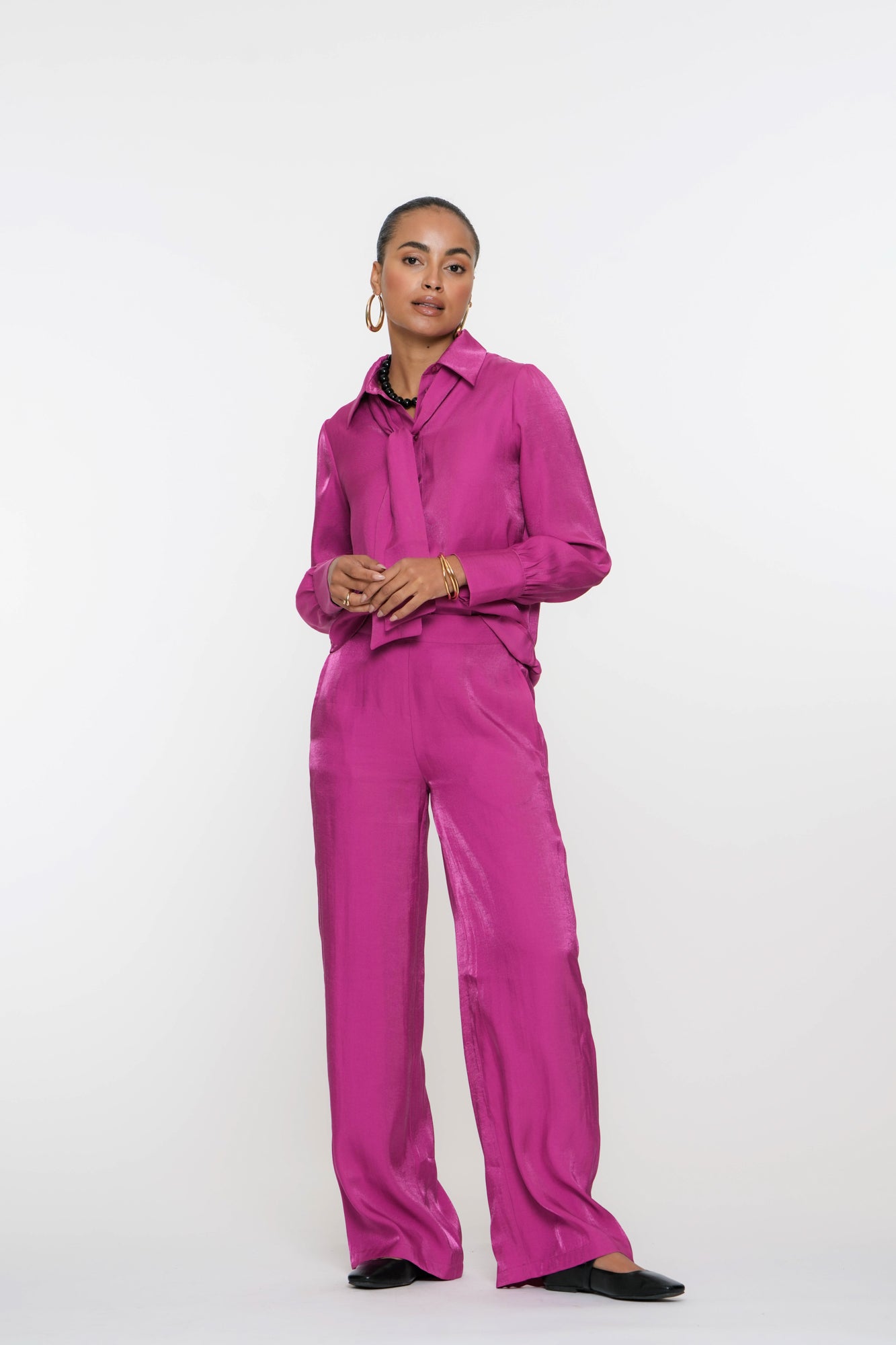 Geisha Fashion Damenbluse glänzend mit Schleifendetail
