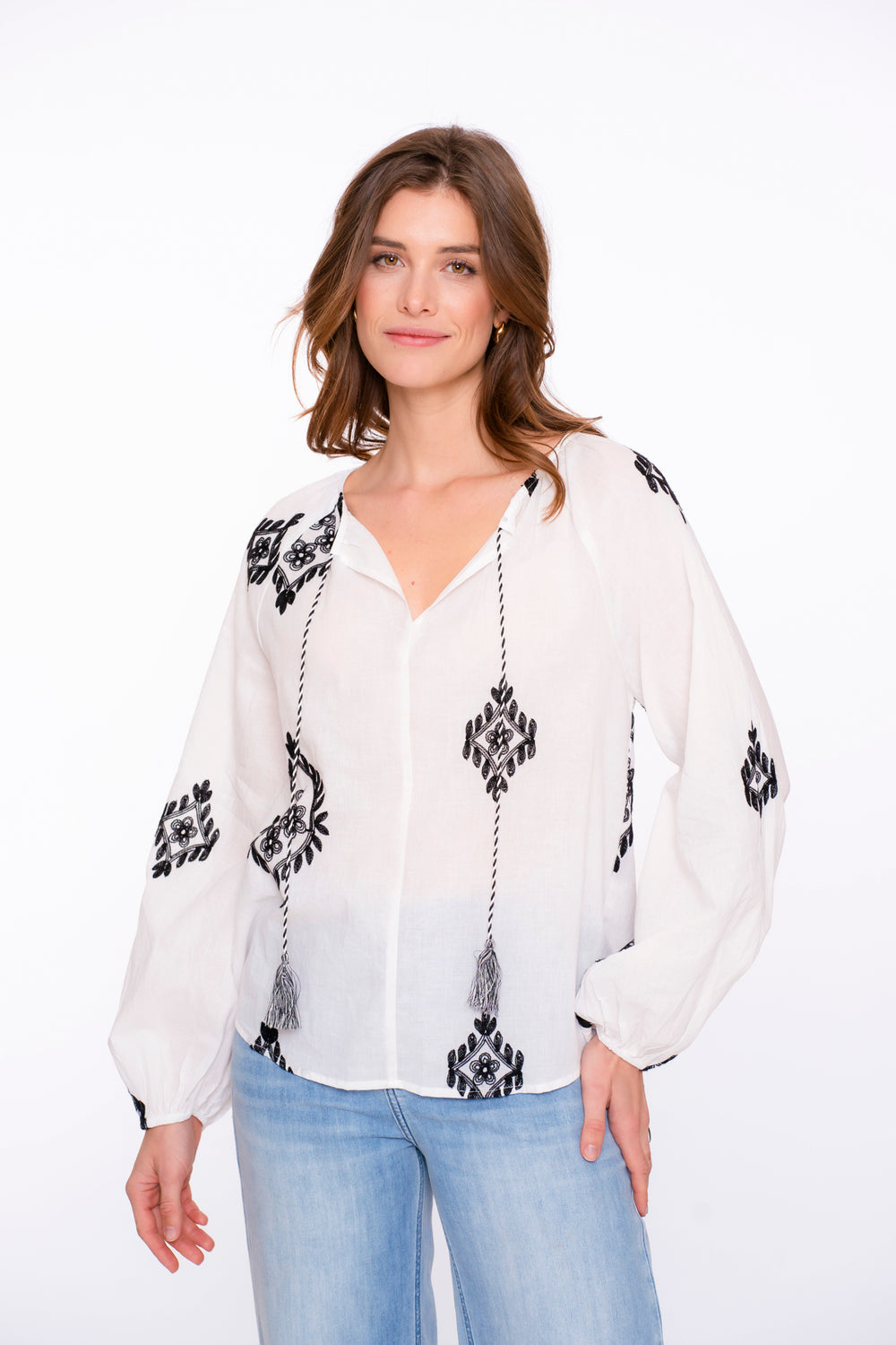 Geisha dames embroidery top met kwastjes
