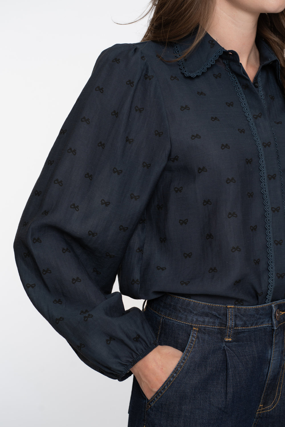 Geisha Damenbluse mit Spitzendetails