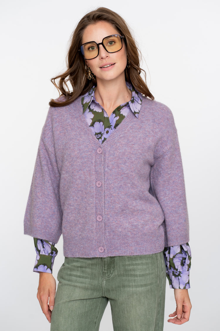 Geisha Damenbluse mit Blumenmuster und Ballonärmeln