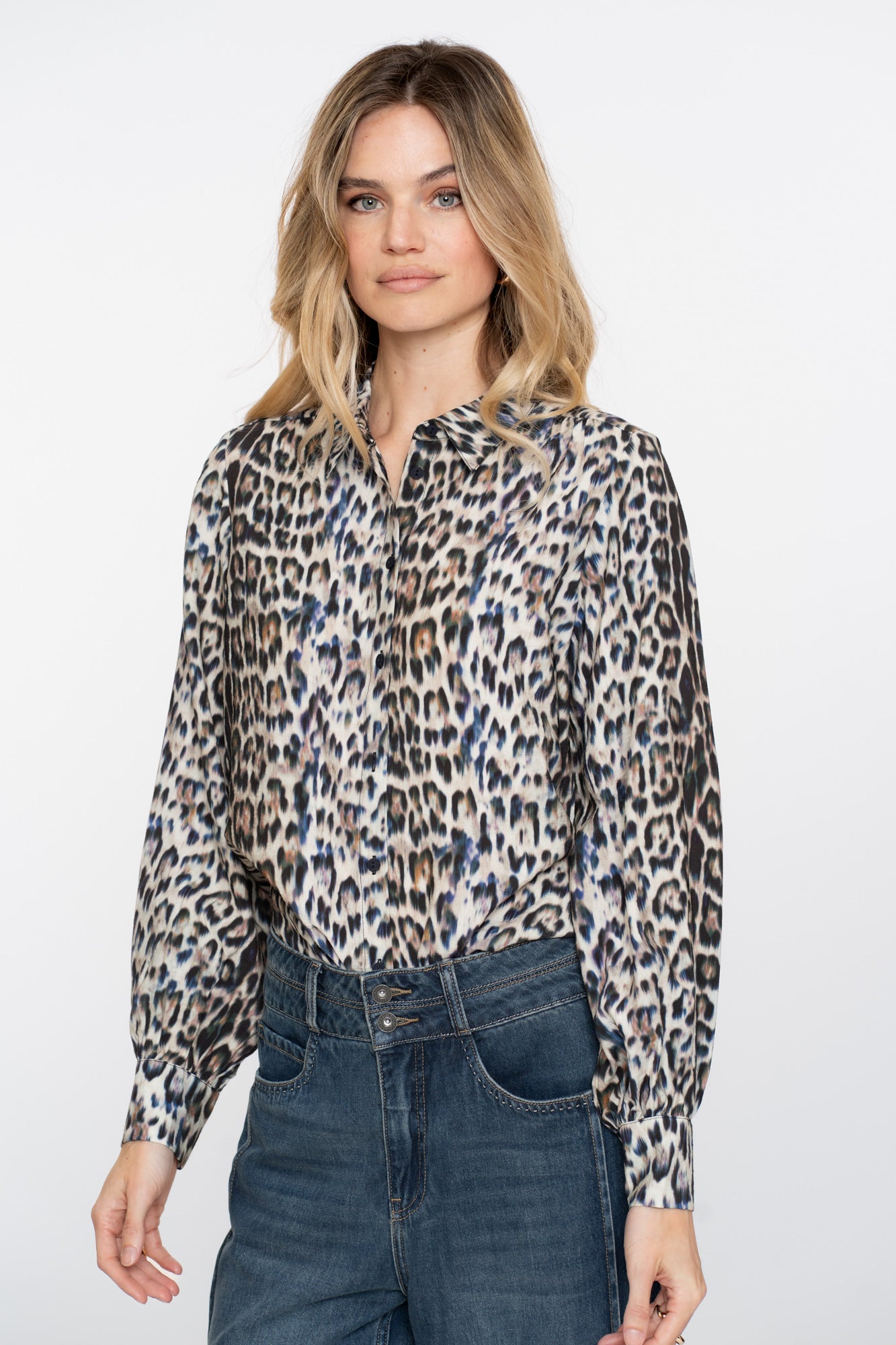 Geisha Damenbluse mit Leopardenmuster