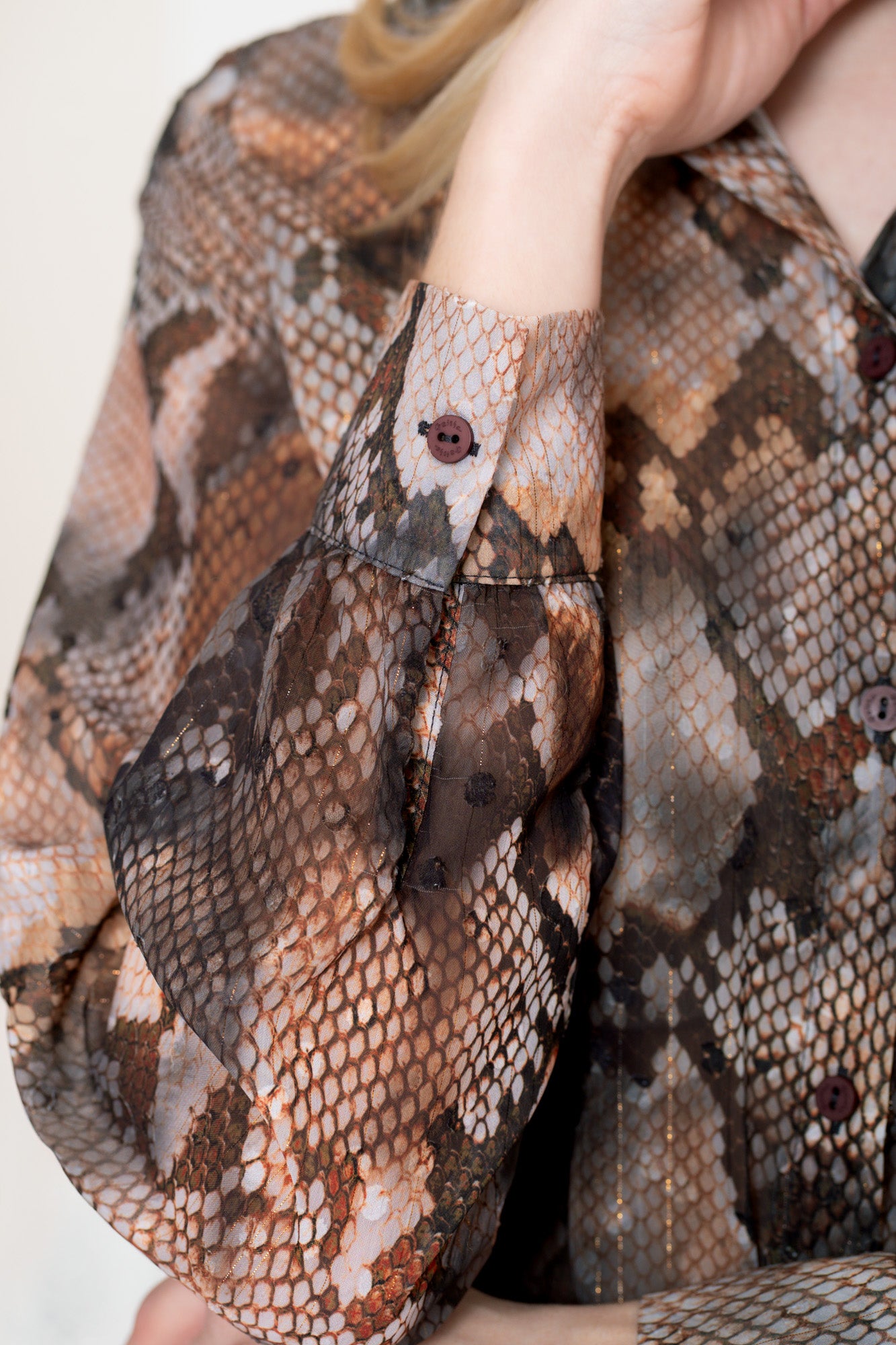 Geisha Damenbluse mit Schlangenprint und Lurex