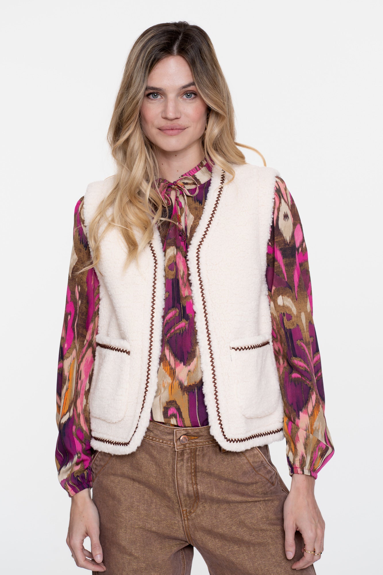 Geisha Damenbluse mit Ikat-Print