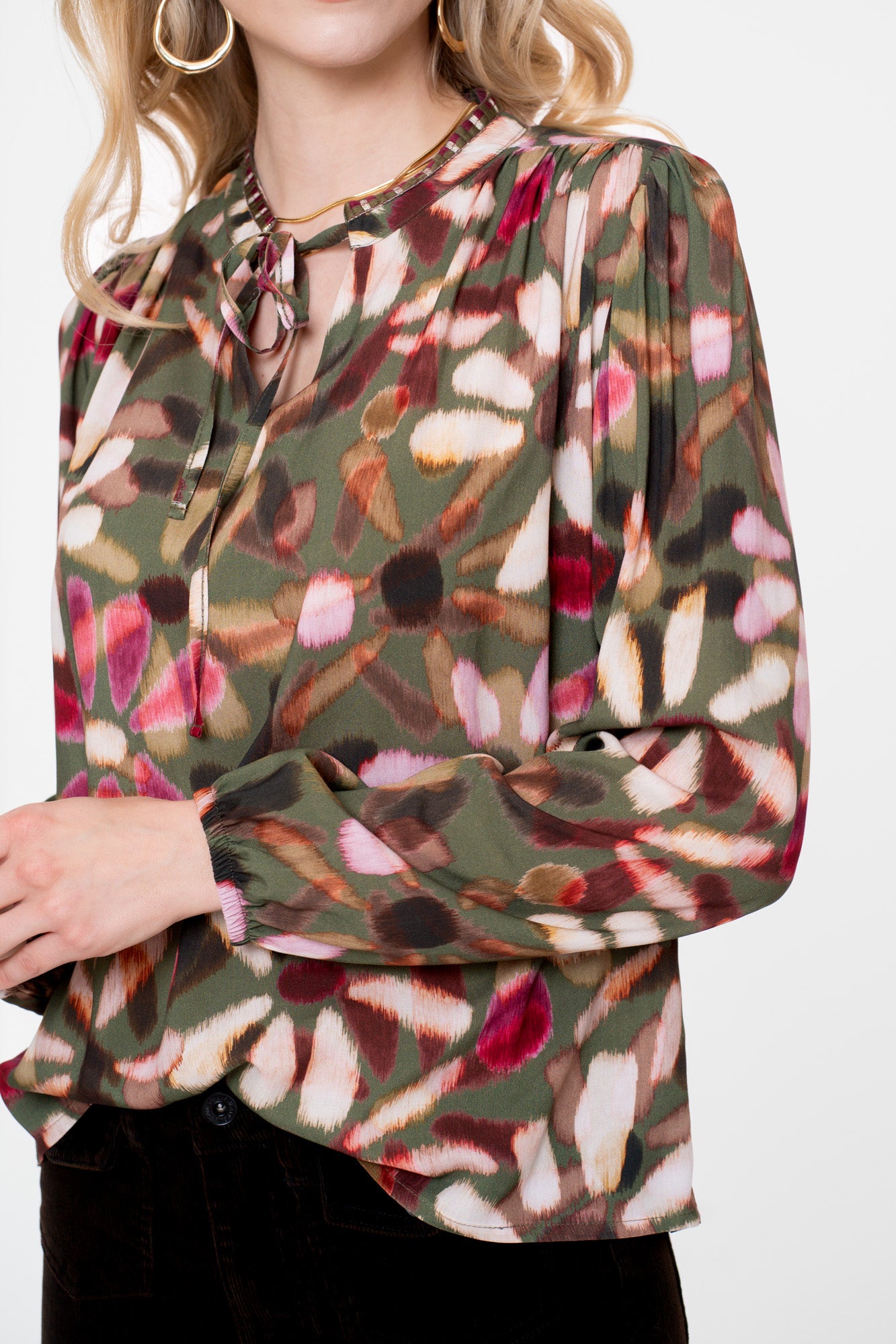 Geisha Damen-Top mit Zierkordel und Ecoline-Print