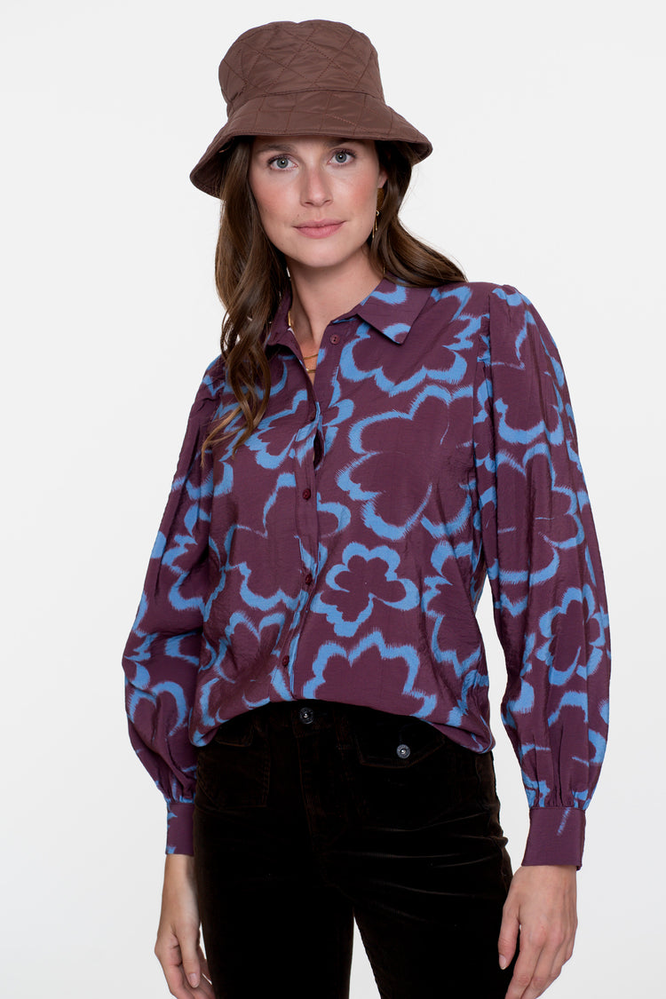 Geisha Damenbluse mit großflächigem Blumenmotiv