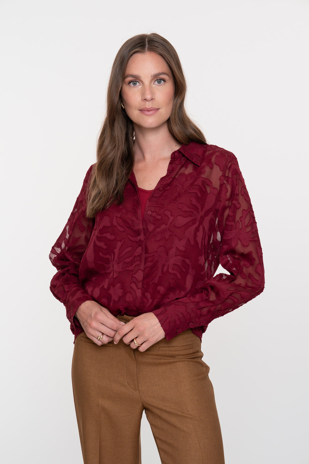 Geisha Damenbluse aus transparenter Stoff mit Reliefdesign