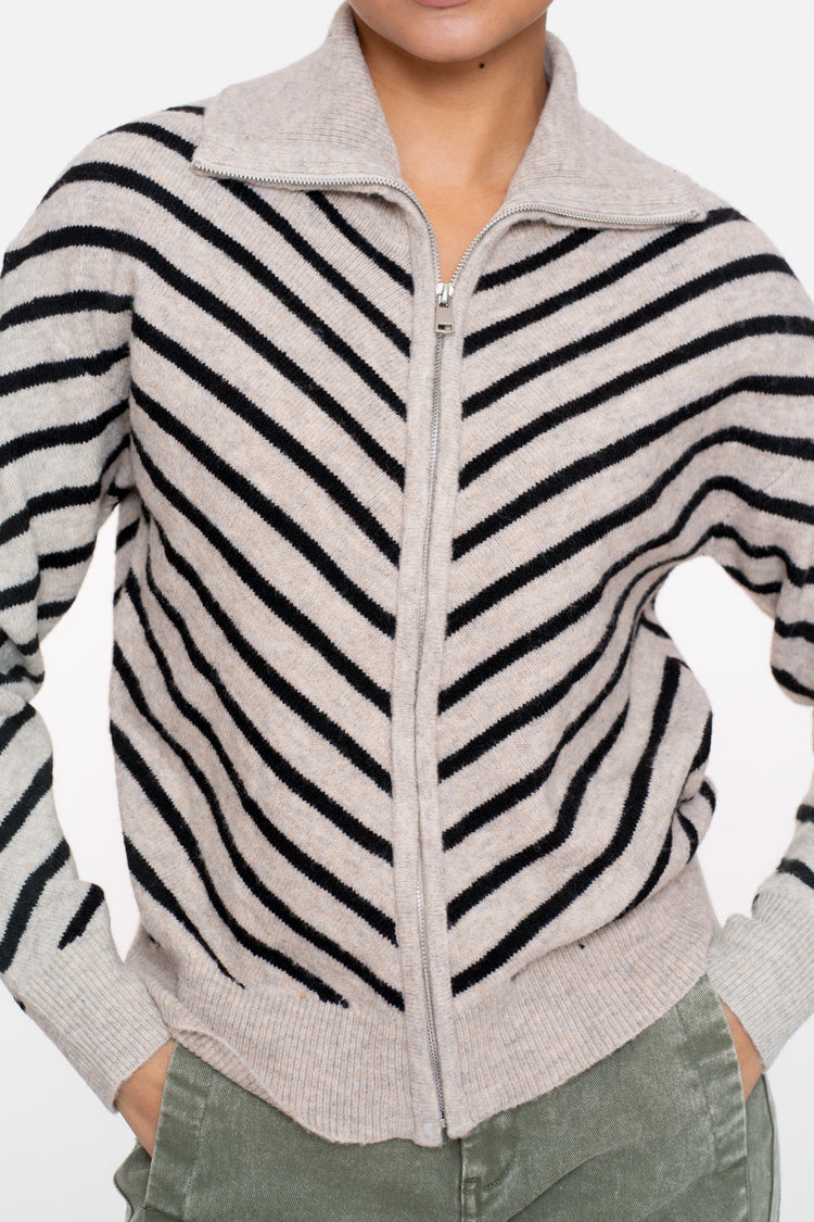Geisha Damen-Strickjacke mit Stehkragen und Streifenmuster
