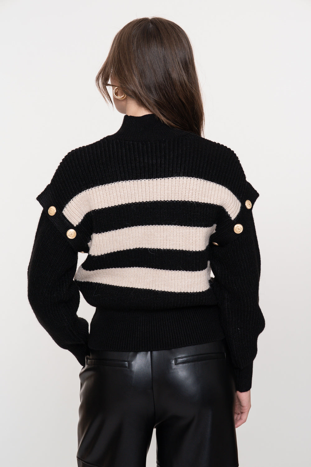 Geisha Damenpullover mit Streifenmuster und auffälligen Schulterdetails