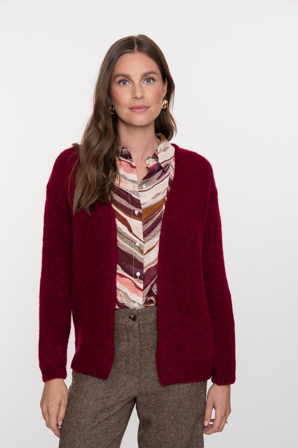 Geisha Damenoffene Strickjacke in warmem Bordeauxrot