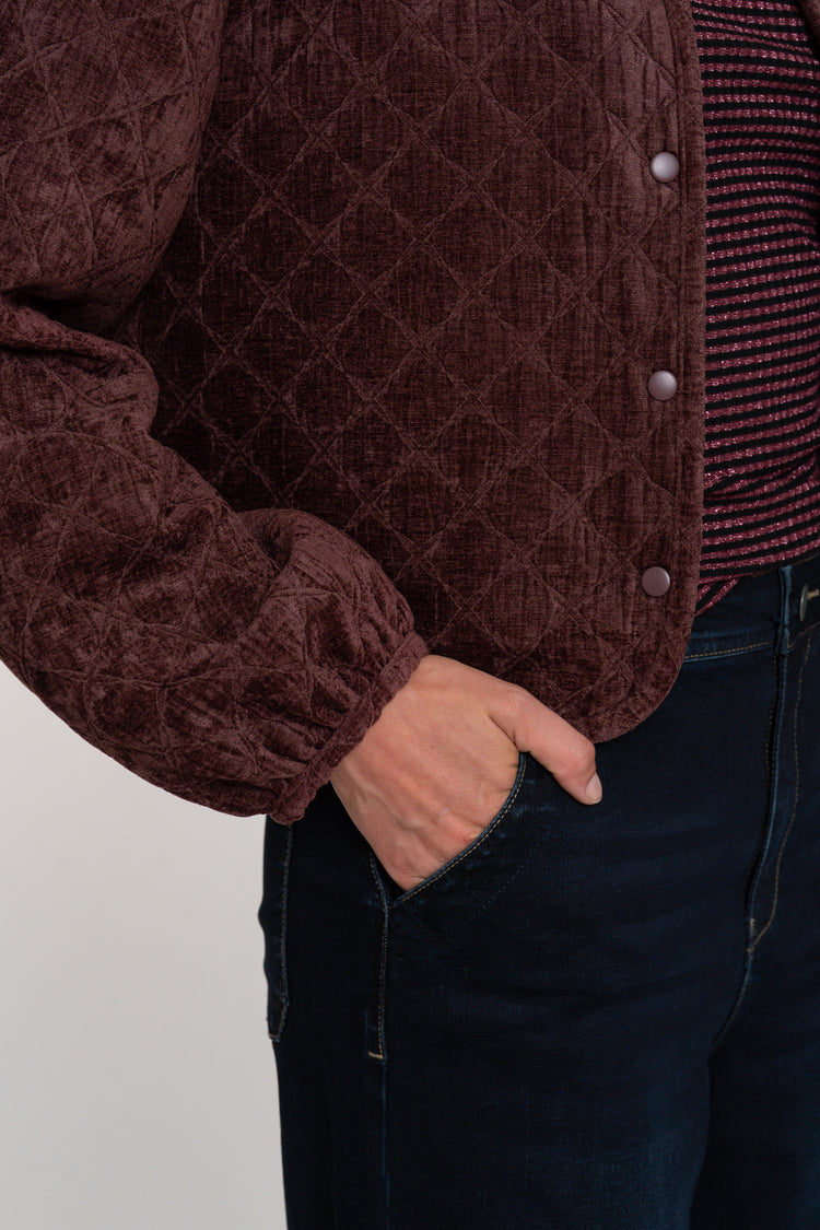 Geisha Damen-Samtsteppjacke in Burgunder