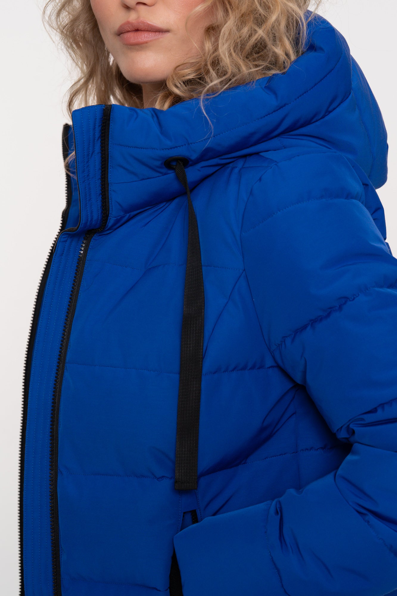 Geisha Damen-Daunenjacke mit Stehkapuze