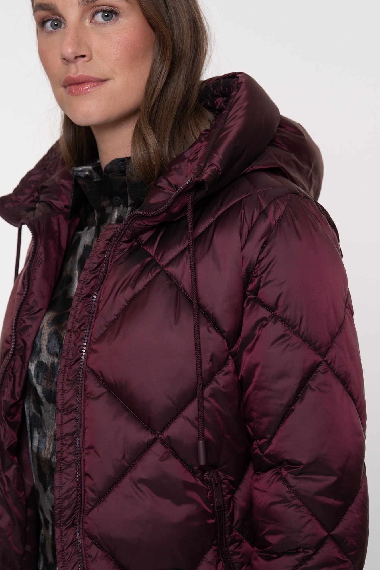 Geisha Damen-Steppjacke in Burgunderrot