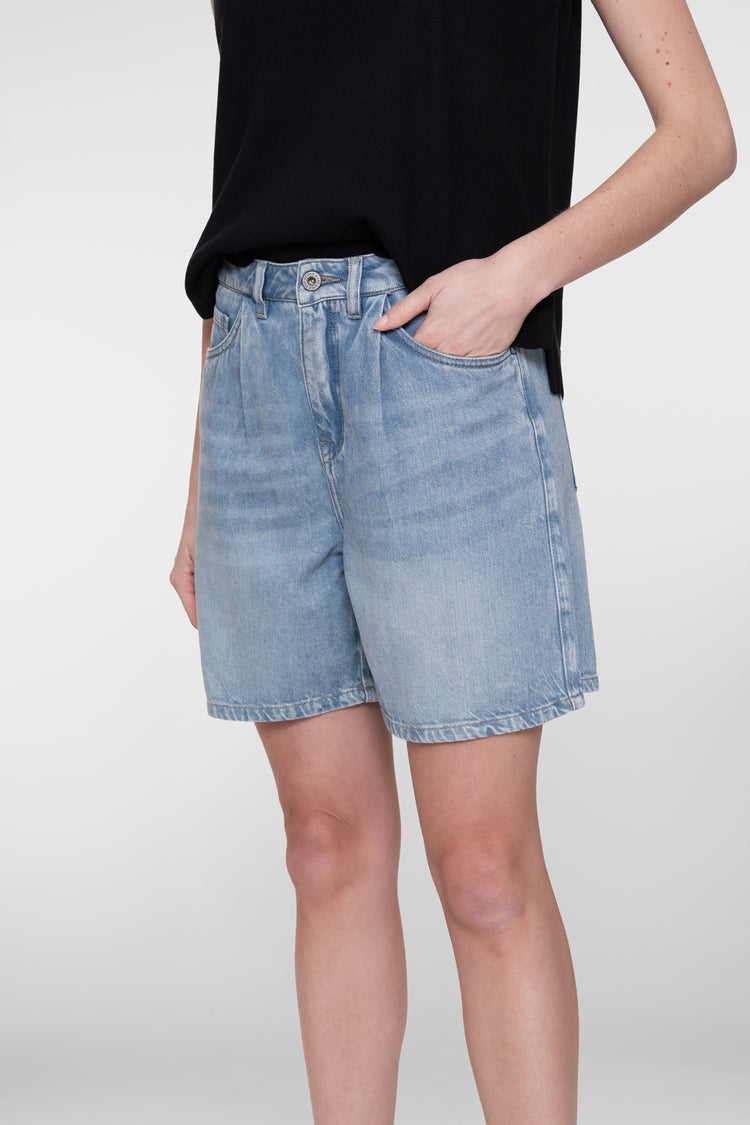 Geisha Loose Fit Denim-Shorts
