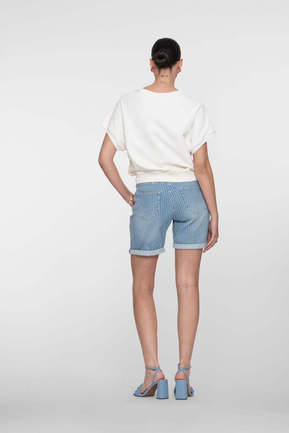 Geisha Shorts mit Lurex-Streifen