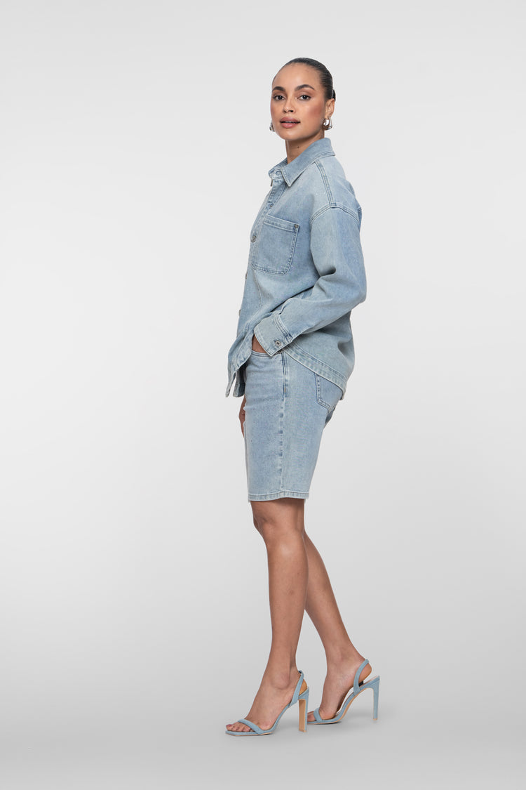 Geisha Denim-Bermuda mit dezenten Strasssteinen