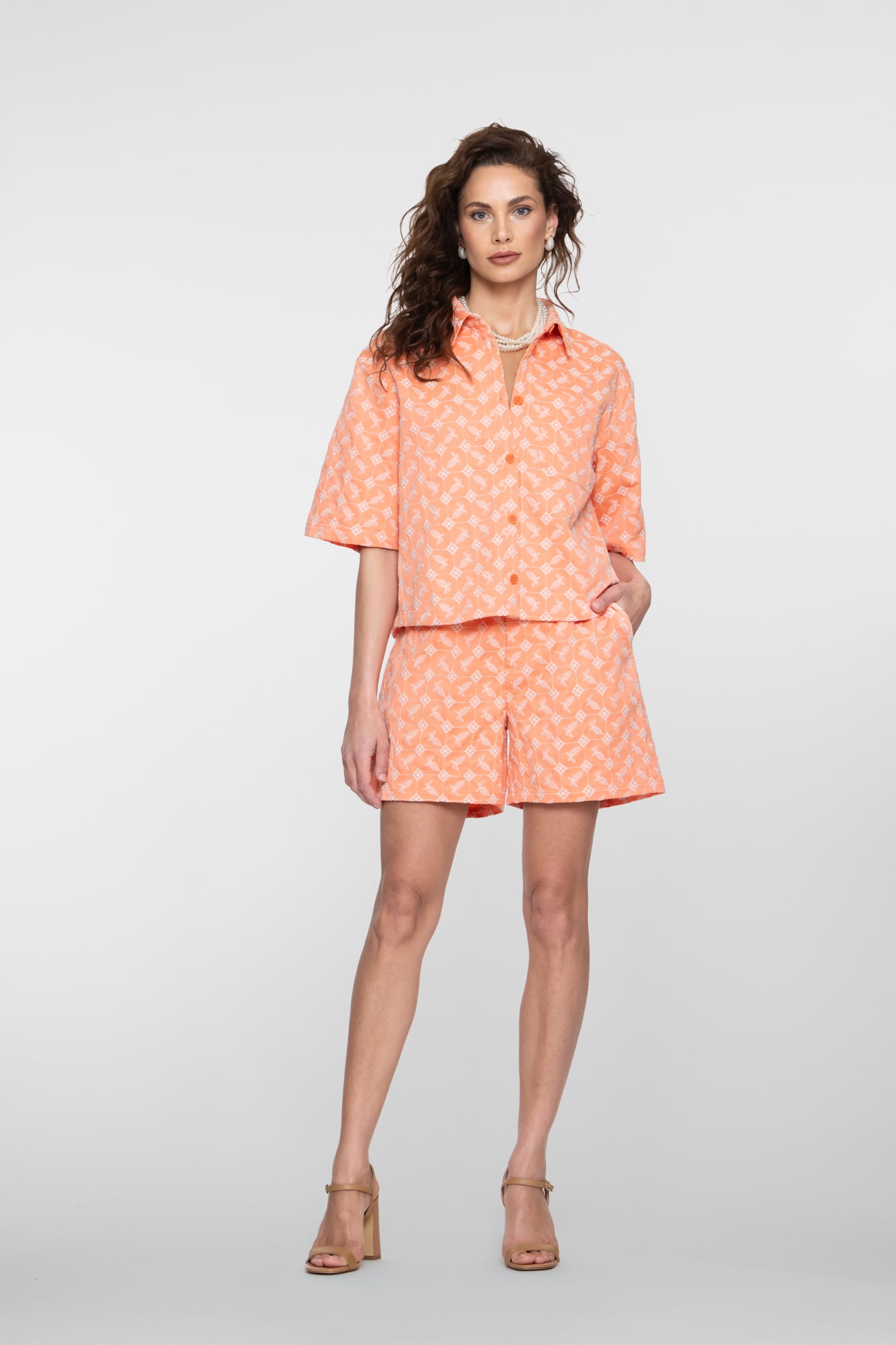 Geisha Farbige Shorts mit Stickerei