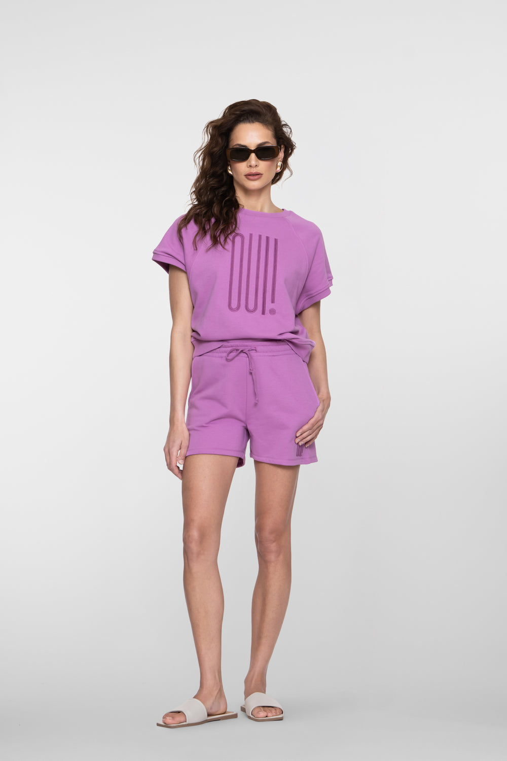 Geisha Sweat-Shorts „OUI“