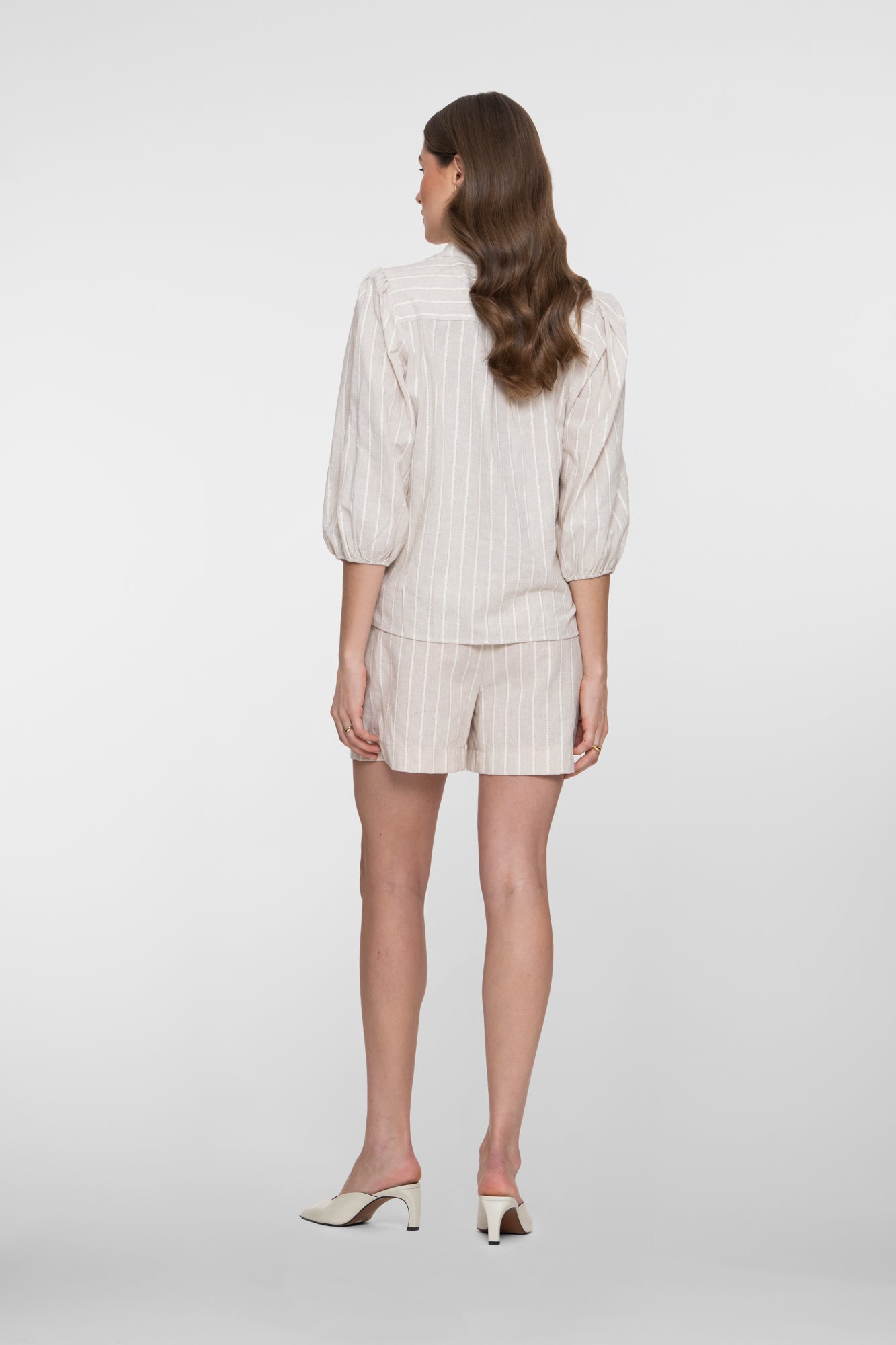 Geisha Gestreifte Paperbag-Shorts mit Lurex