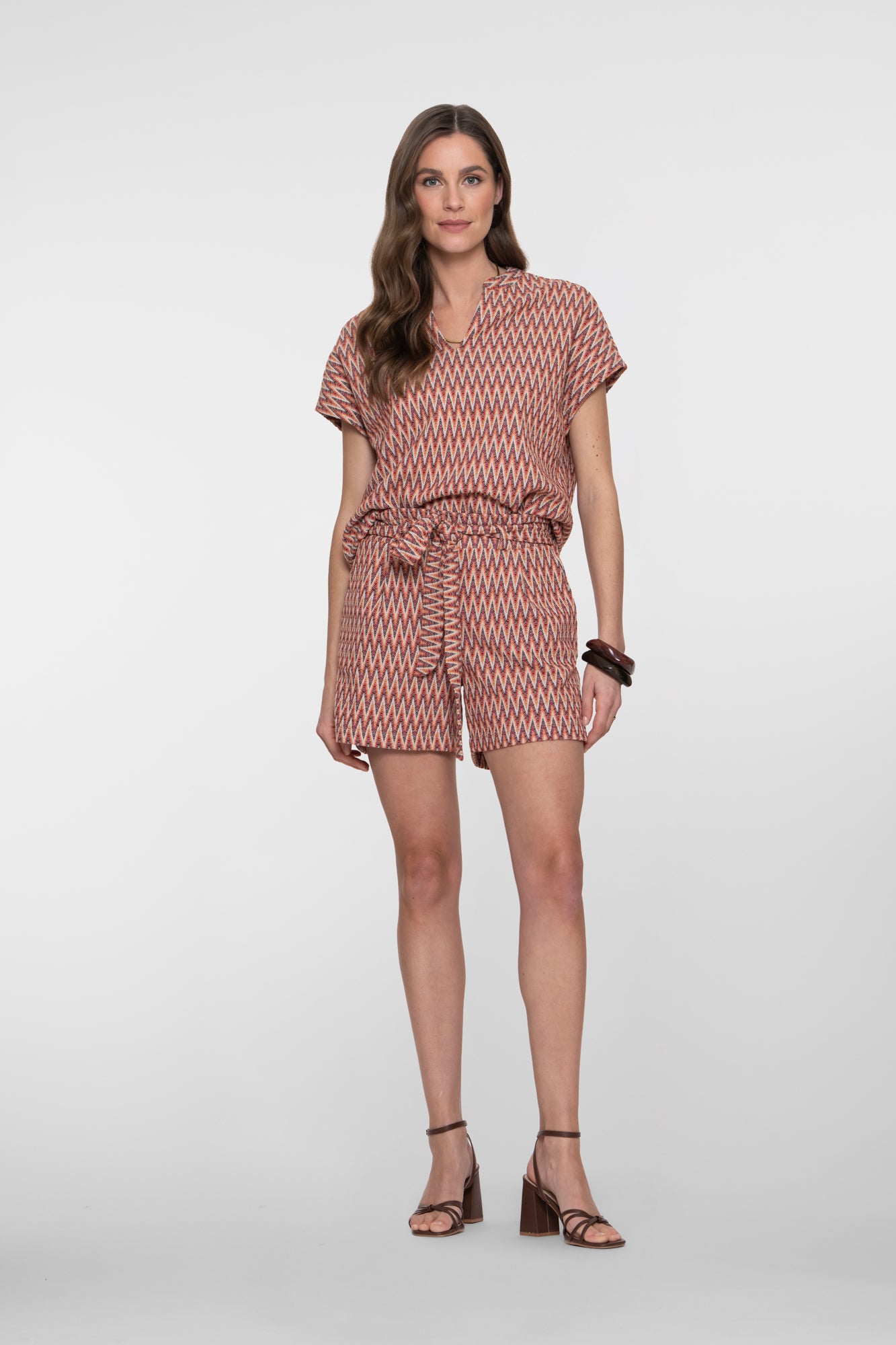 Geisha Shorts mit Aztekenprint