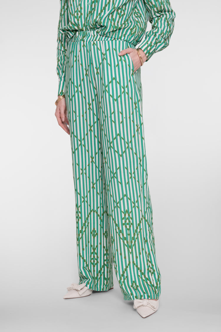 Geisha Pantalon mit Streifen und elegantem Karomuster