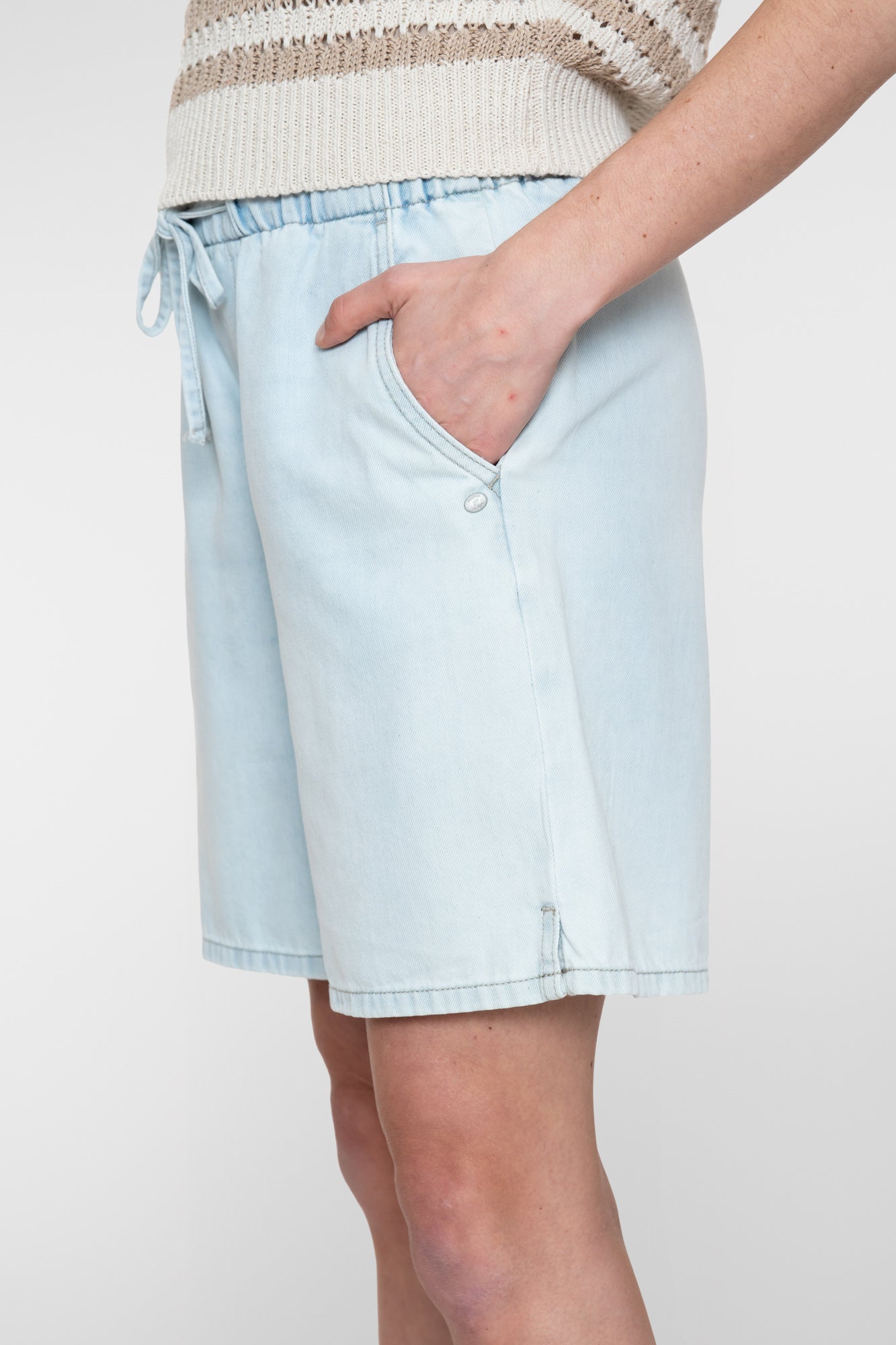 Geisha Denim Loose Fit Shorts