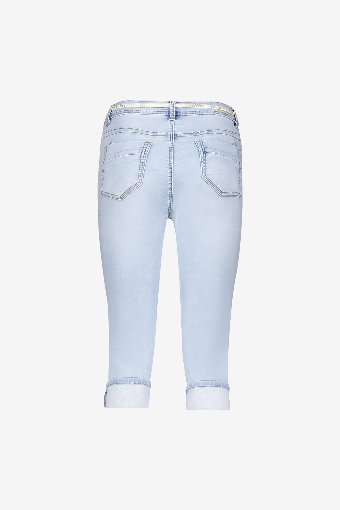 Geisha Capri-Jeans mit Bindegürtel und umgeschlagenen Hosenbeinen