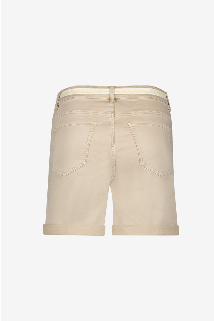 Geisha Shorts mit Bindegürtel und Taschen