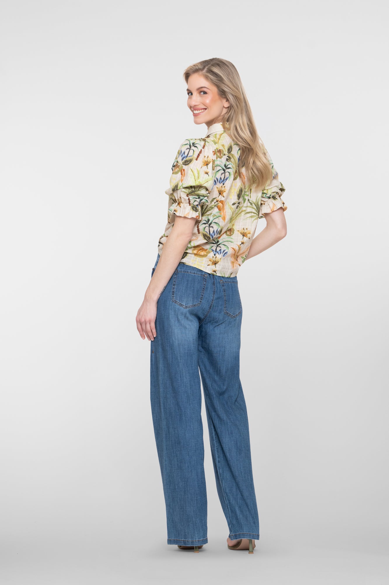 Geisha Jeans mit hoher Taille und Kordelzug