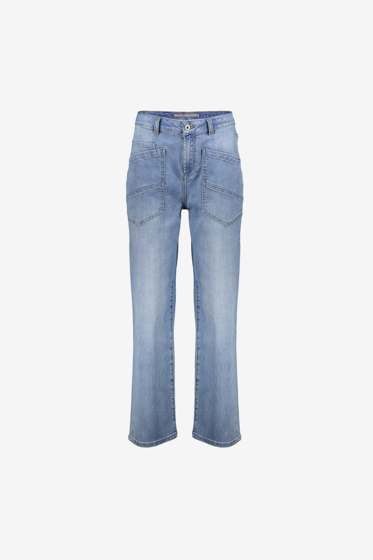 Geisha Jeans mit geradem Bein und markanten Taschendetails