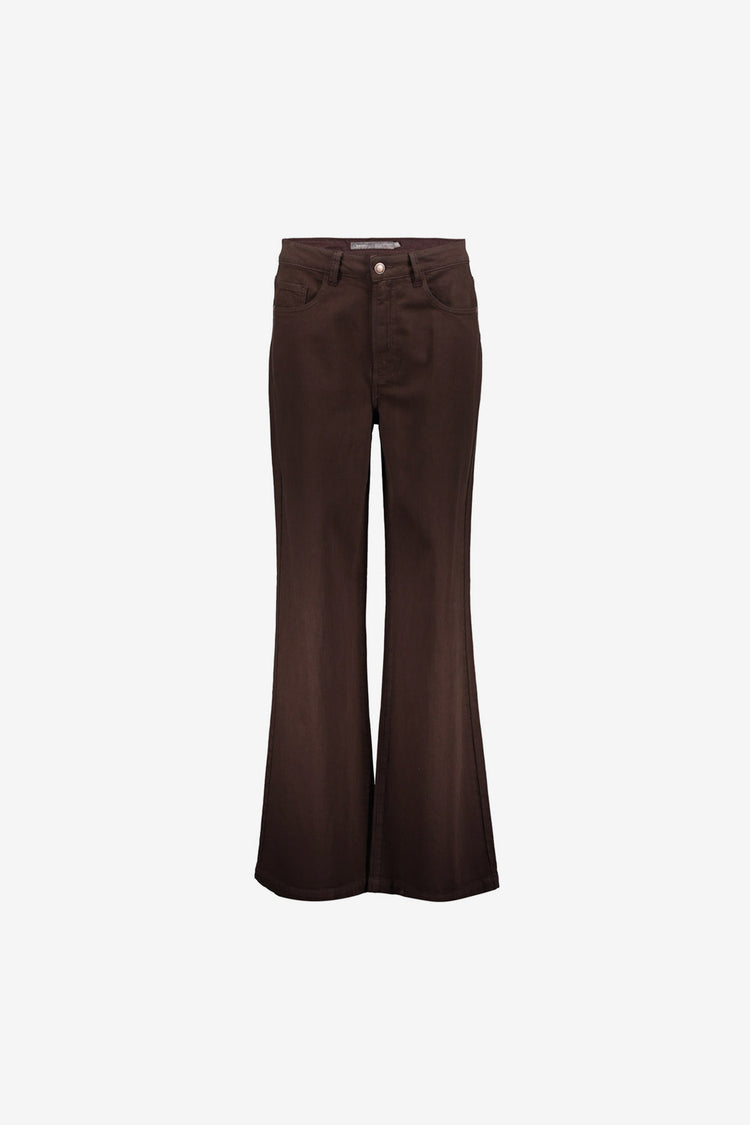 Geisha Jeans mit ausgestelltem Bein