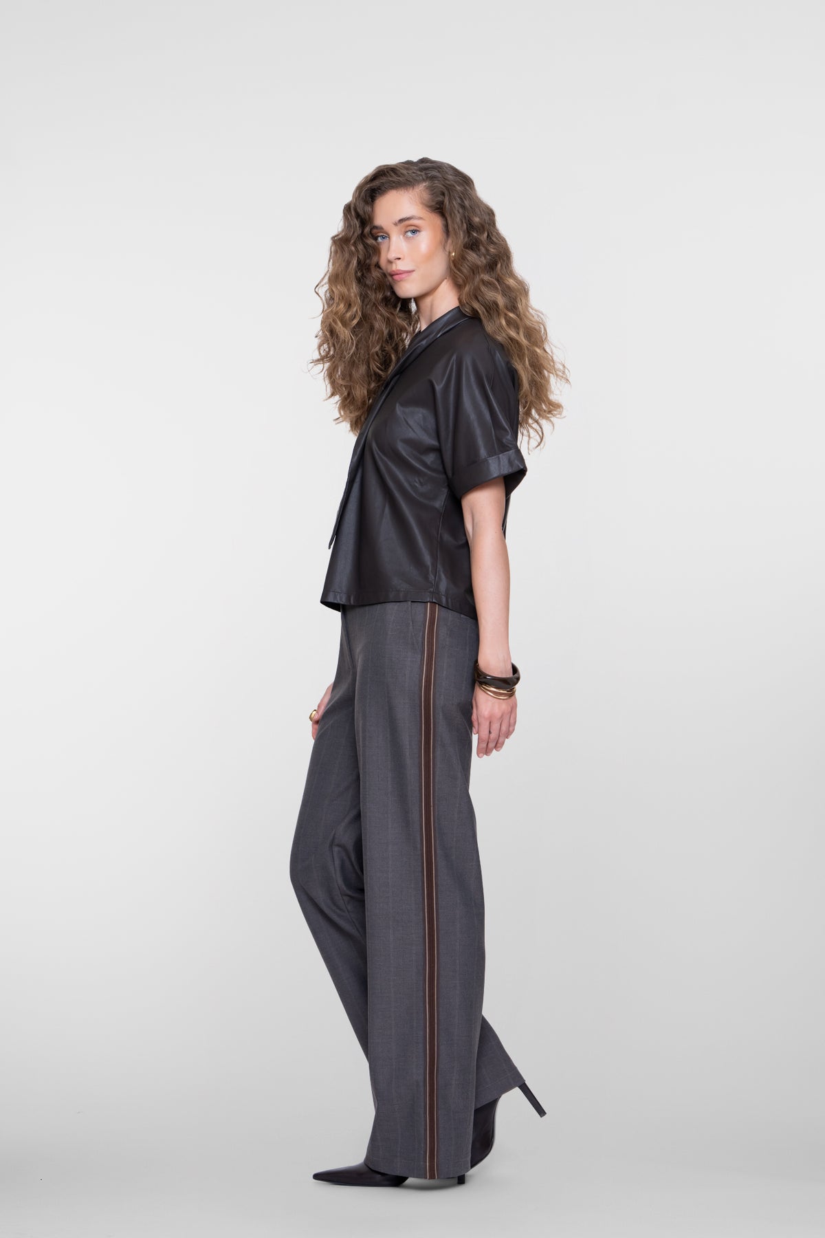 Geisha Wide Leg Pantalon mit Nadelstreifen und Seitenstreifen