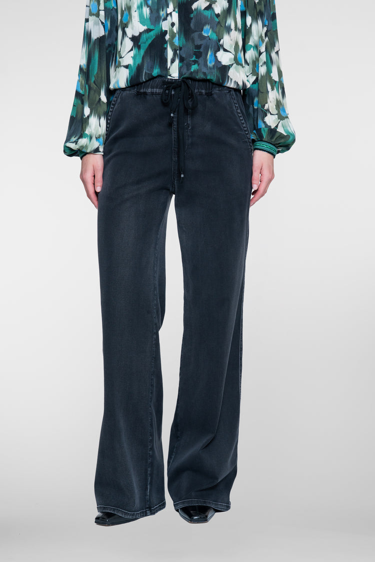 Geisha Wide Leg Jeans mit Kordeldetail und bequemem Bund