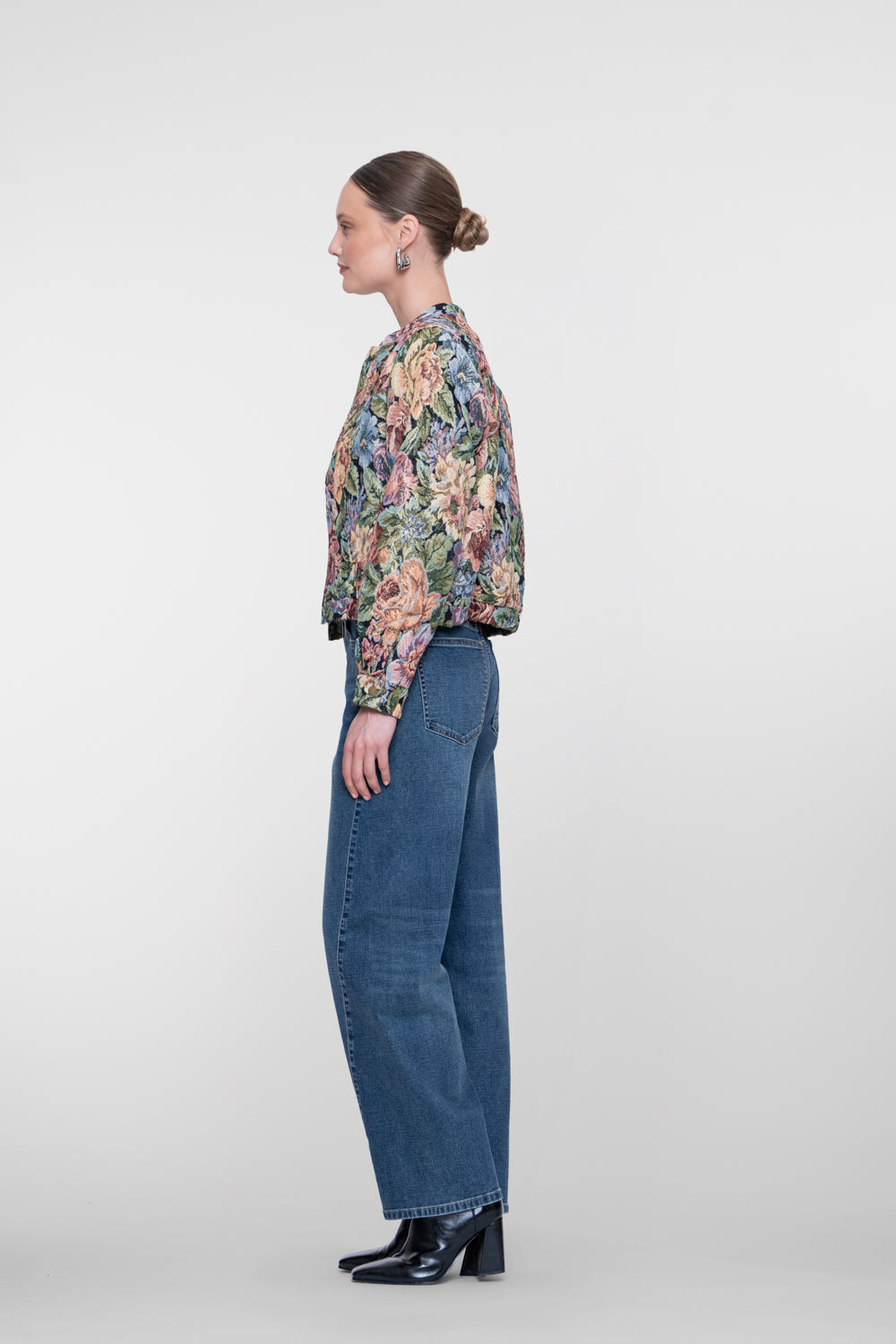 Geisha Barrel Jeans mit Ziernähten