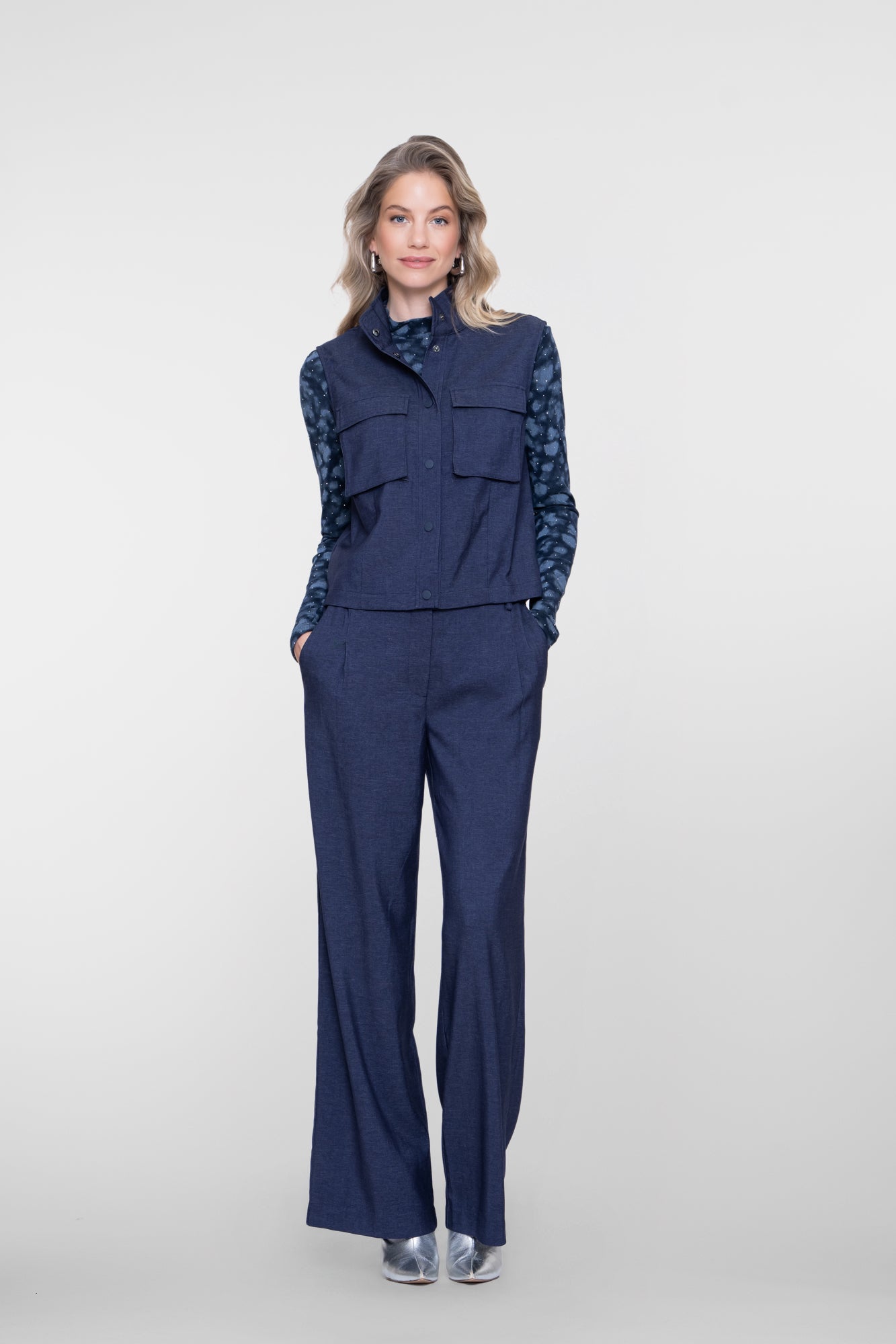 Geisha Pantalon mit ausgestelltem Bein
