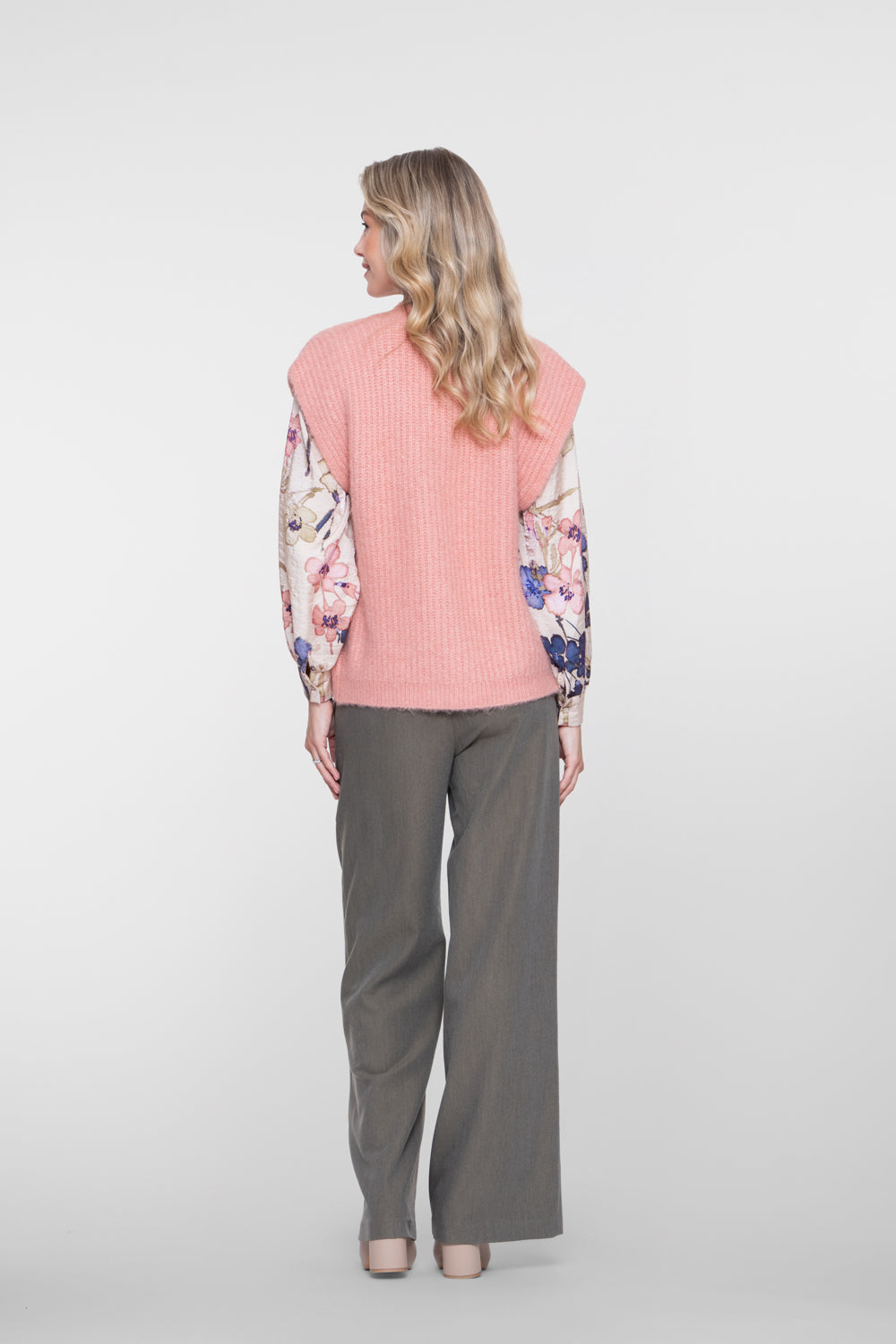 Geisha Pantalon mit Zierkordel und stilvollen Details