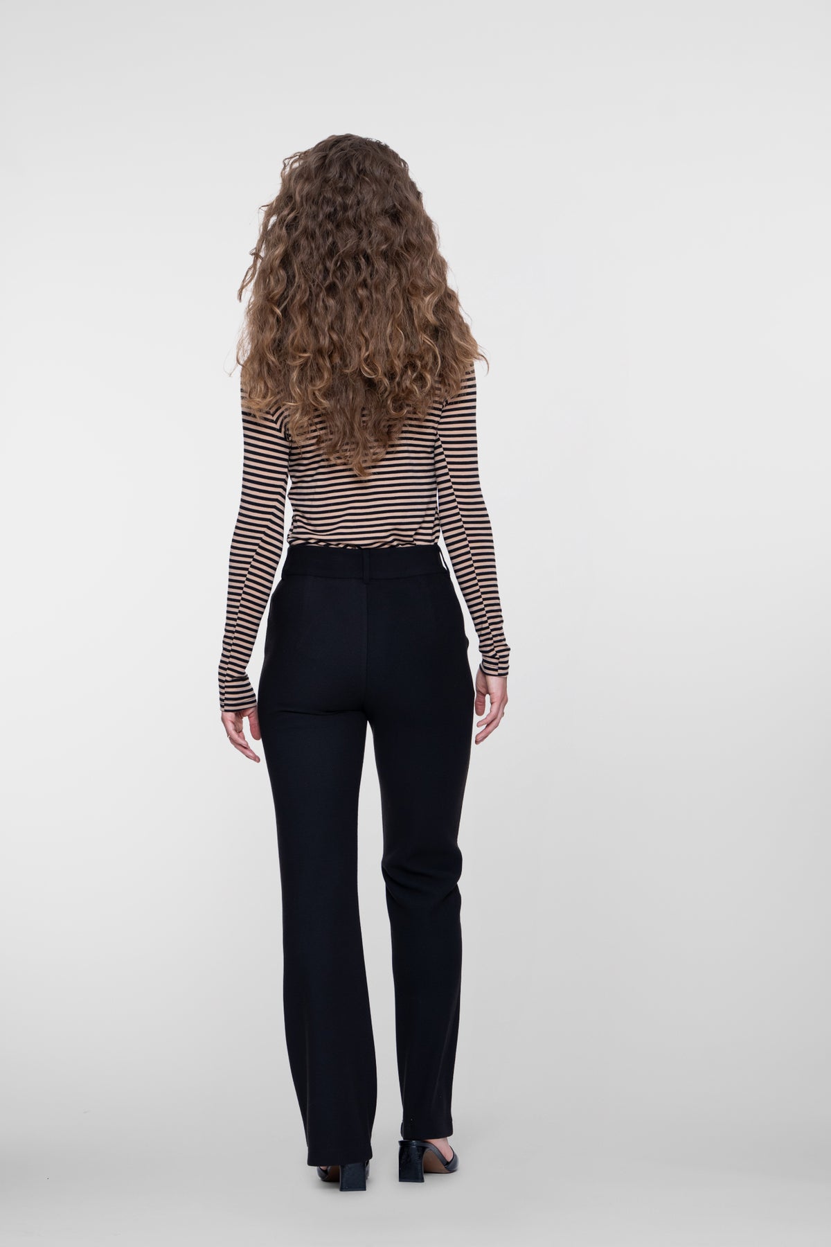 Geisha bequeme Flared Pantalon mit Honeycomb-Struktur