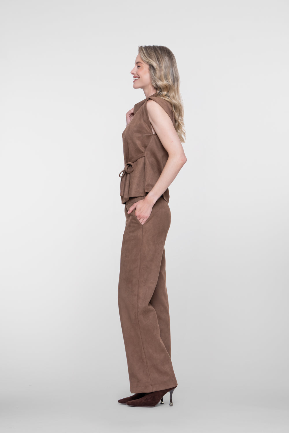 Geisha Wide Leg Hose in Veloursleder-Optik