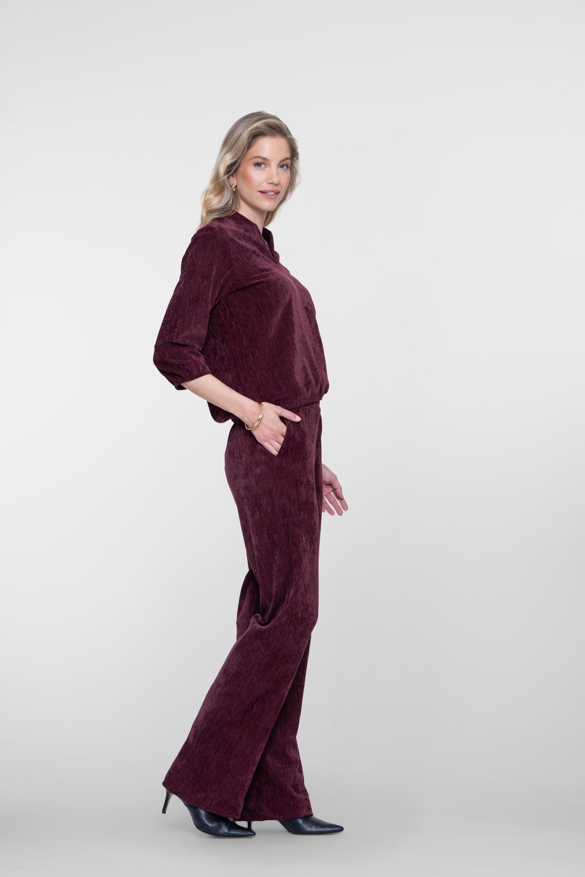 Geisha Pantalon mit samtiger Optik