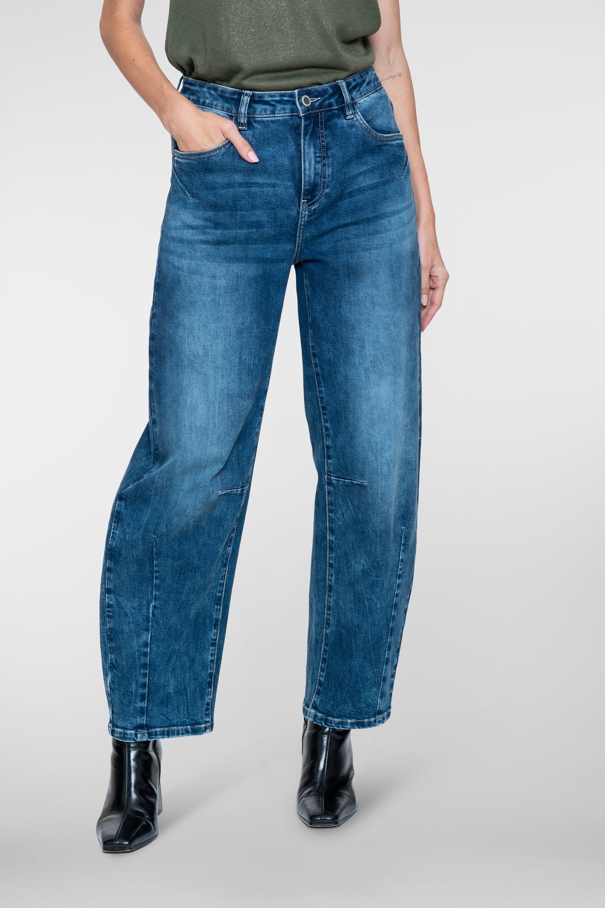 Geisha Damen Mid-Waist-Barrel-Jeans mit Ziernähten