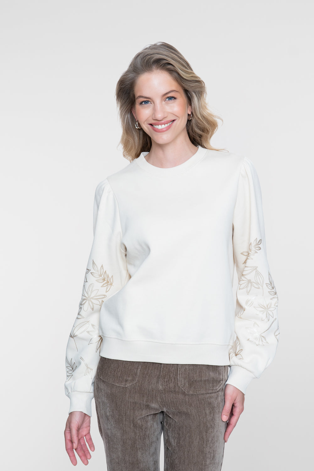 Geisha Sweatshirt mit bestickten Blumenärmeln