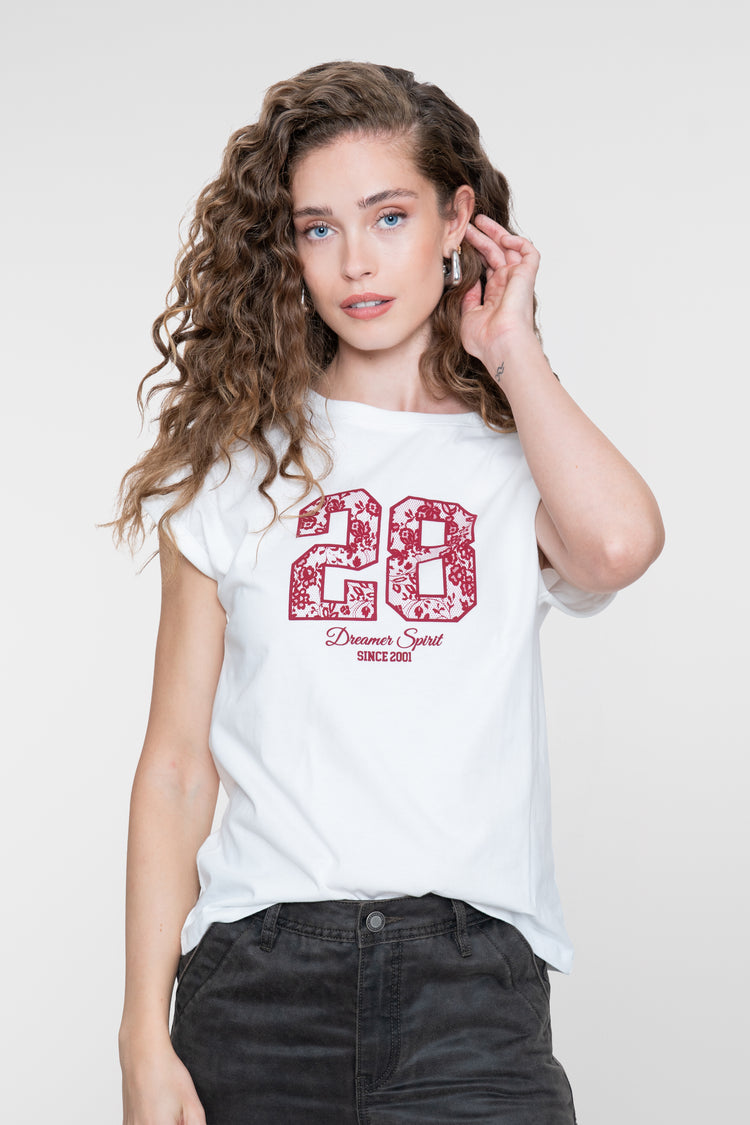 Geisha T-Shirt mit „28“-Print und kurzen Ärmeln