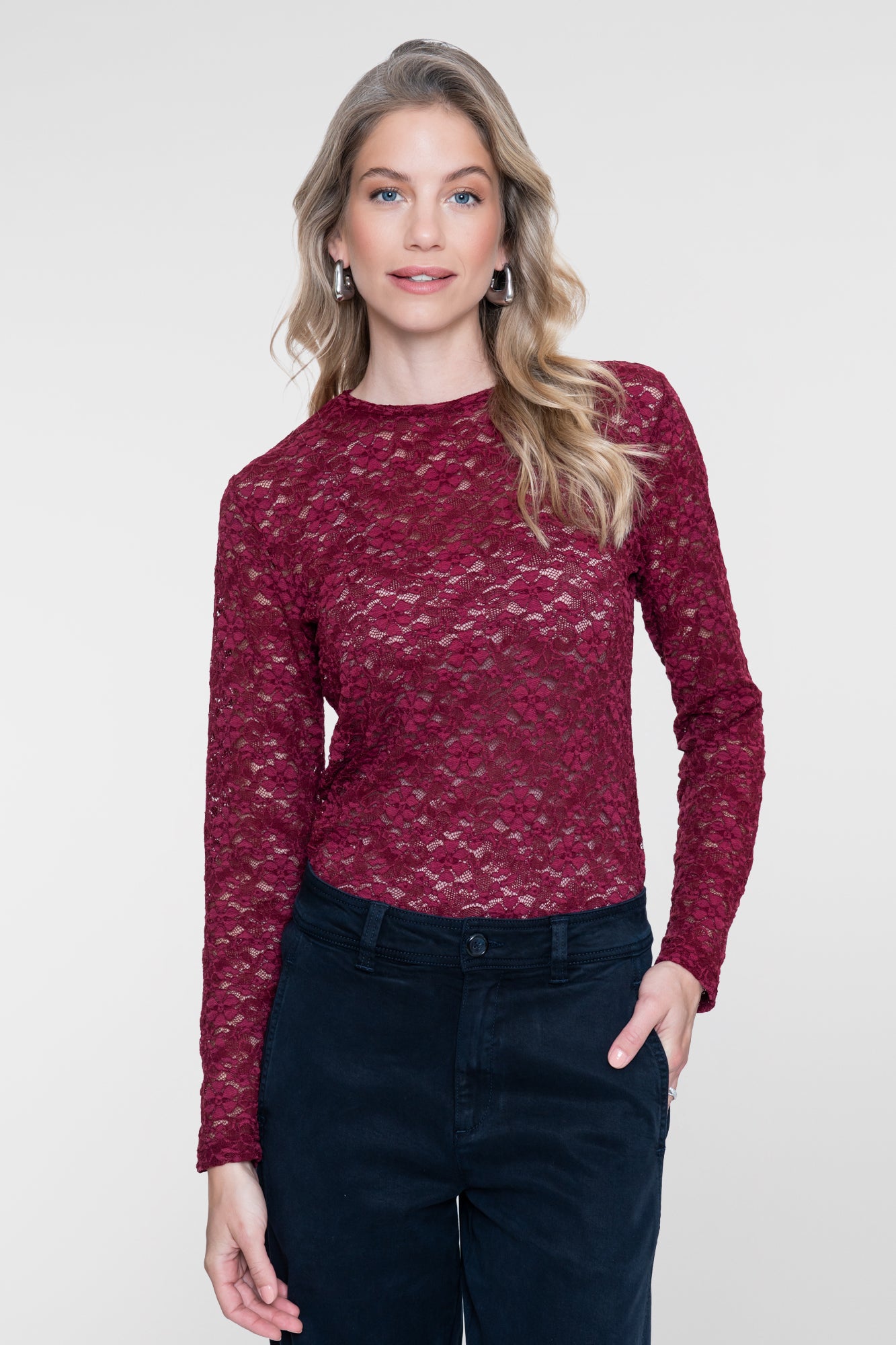 Geisha Spitzen-Top mit floraler Spitze