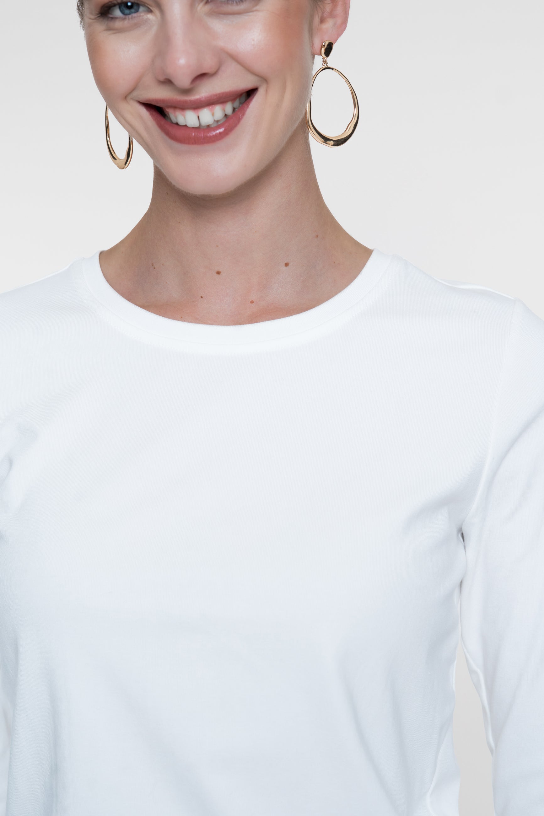 Geisha weißes T-Shirt mit Spitzendetail